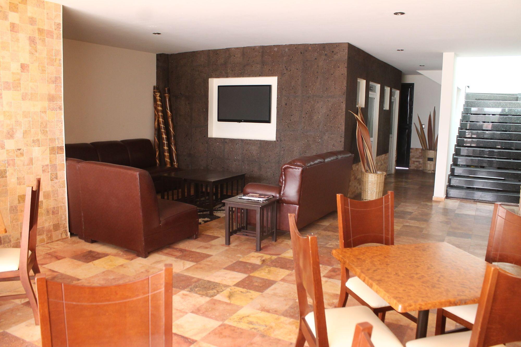 Hotel Rincon Real Suites Durango Dış mekan fotoğraf