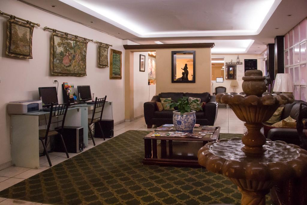 Hotel Rincon Real Suites Durango Dış mekan fotoğraf